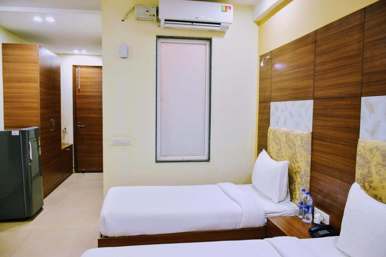 Hotel When In Gurgaon - Opposite To Artemis Hospital Εξωτερικό φωτογραφία