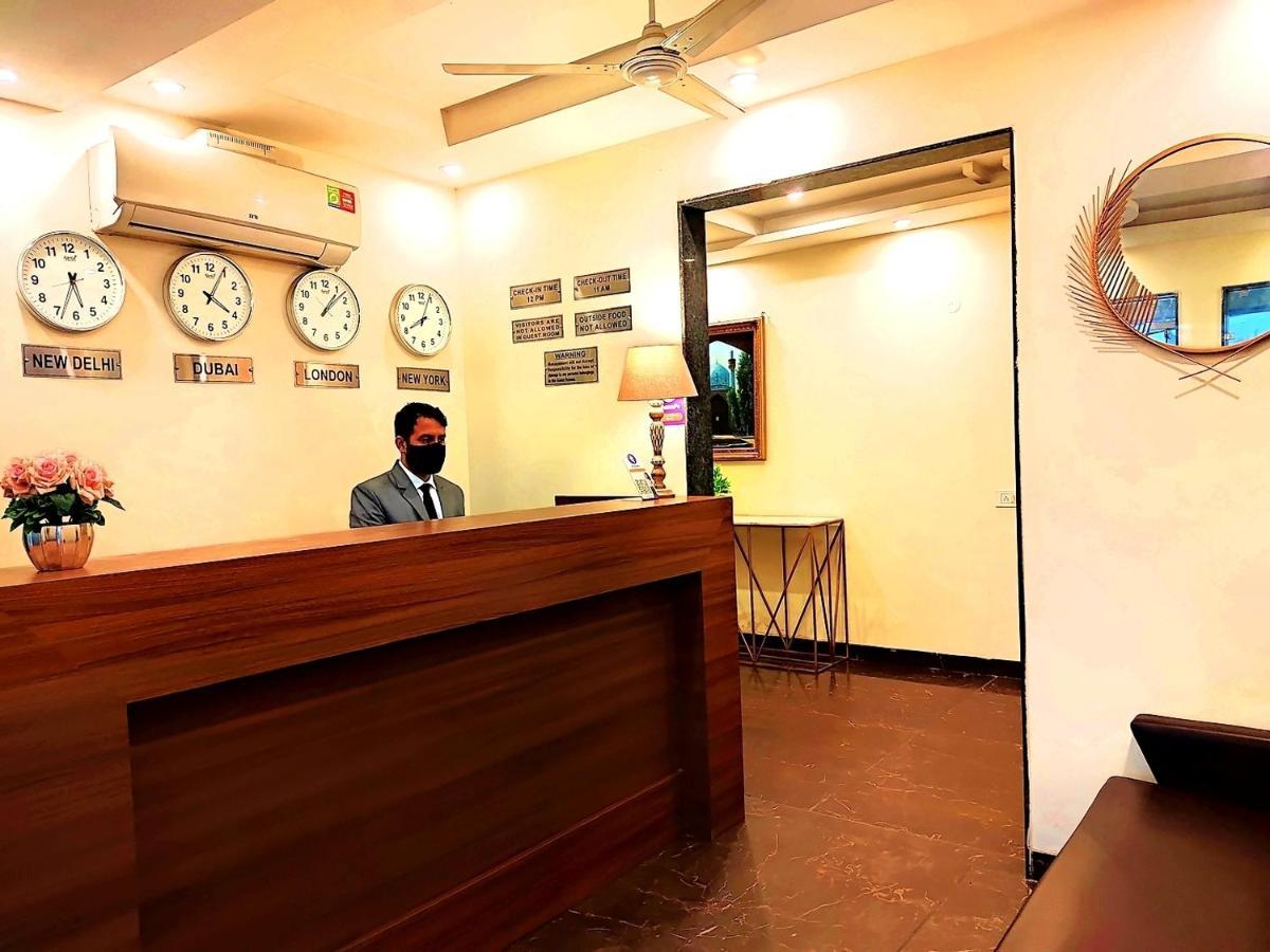 Hotel When In Gurgaon - Opposite To Artemis Hospital Εξωτερικό φωτογραφία